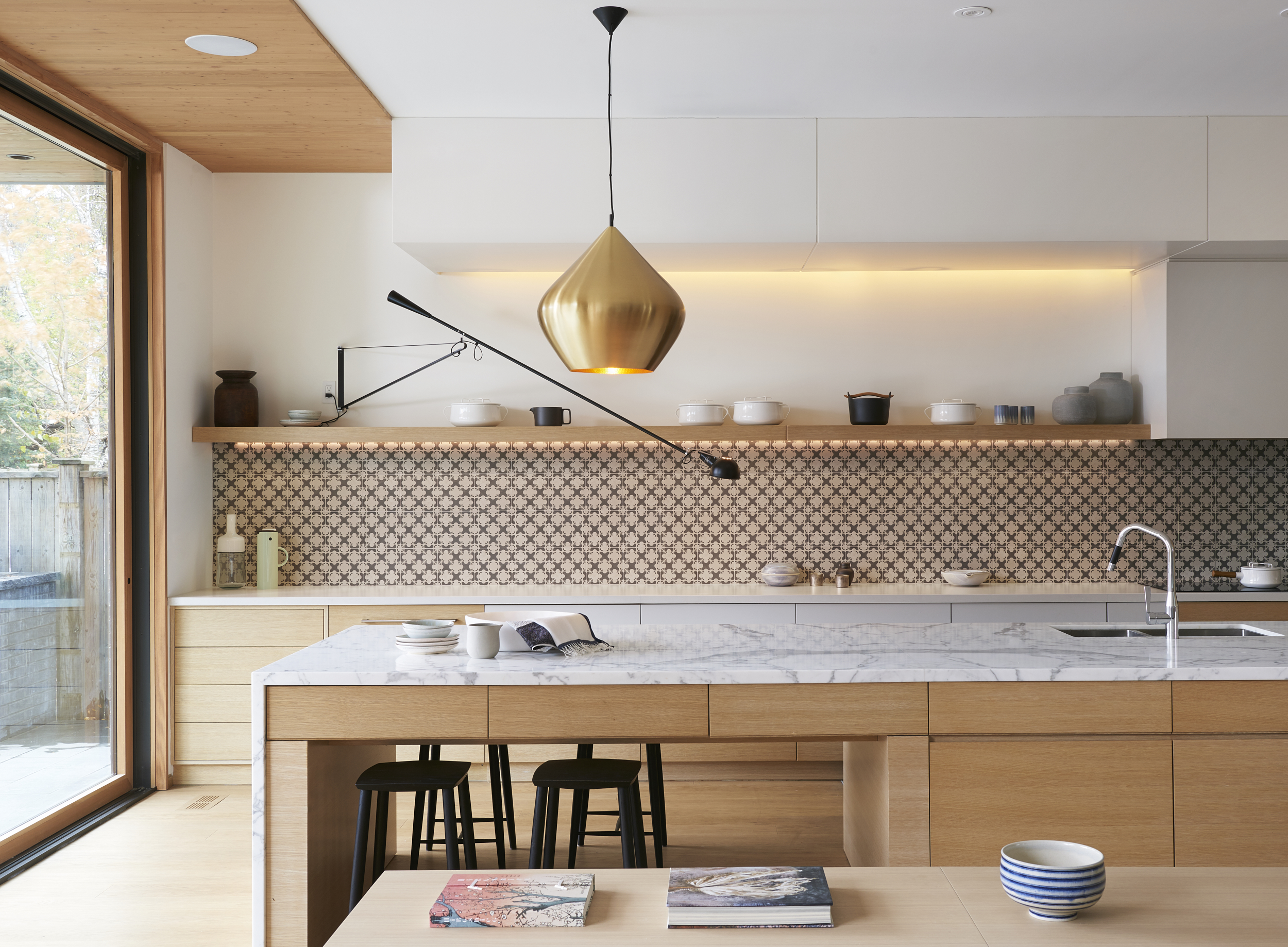 Leaside House